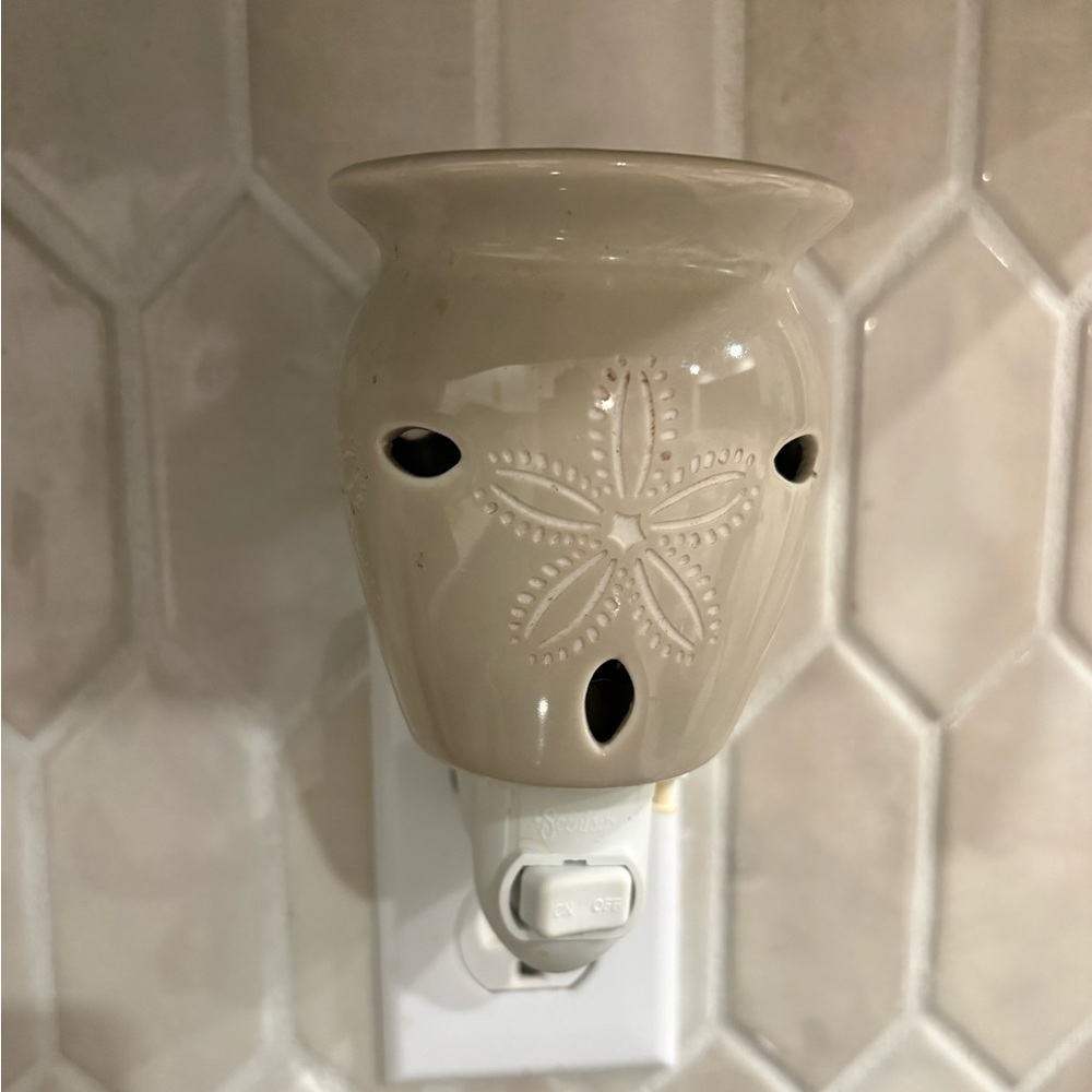 Scentsy Mini Warmer Lot of 5 - Picture 9 of 11